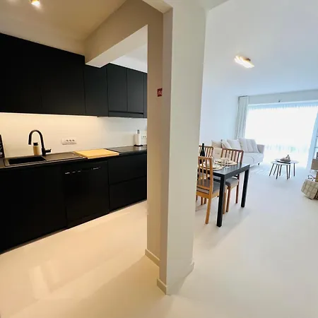 Nieuw! Petit Soleil - Dicht Bij En Park Apartamento